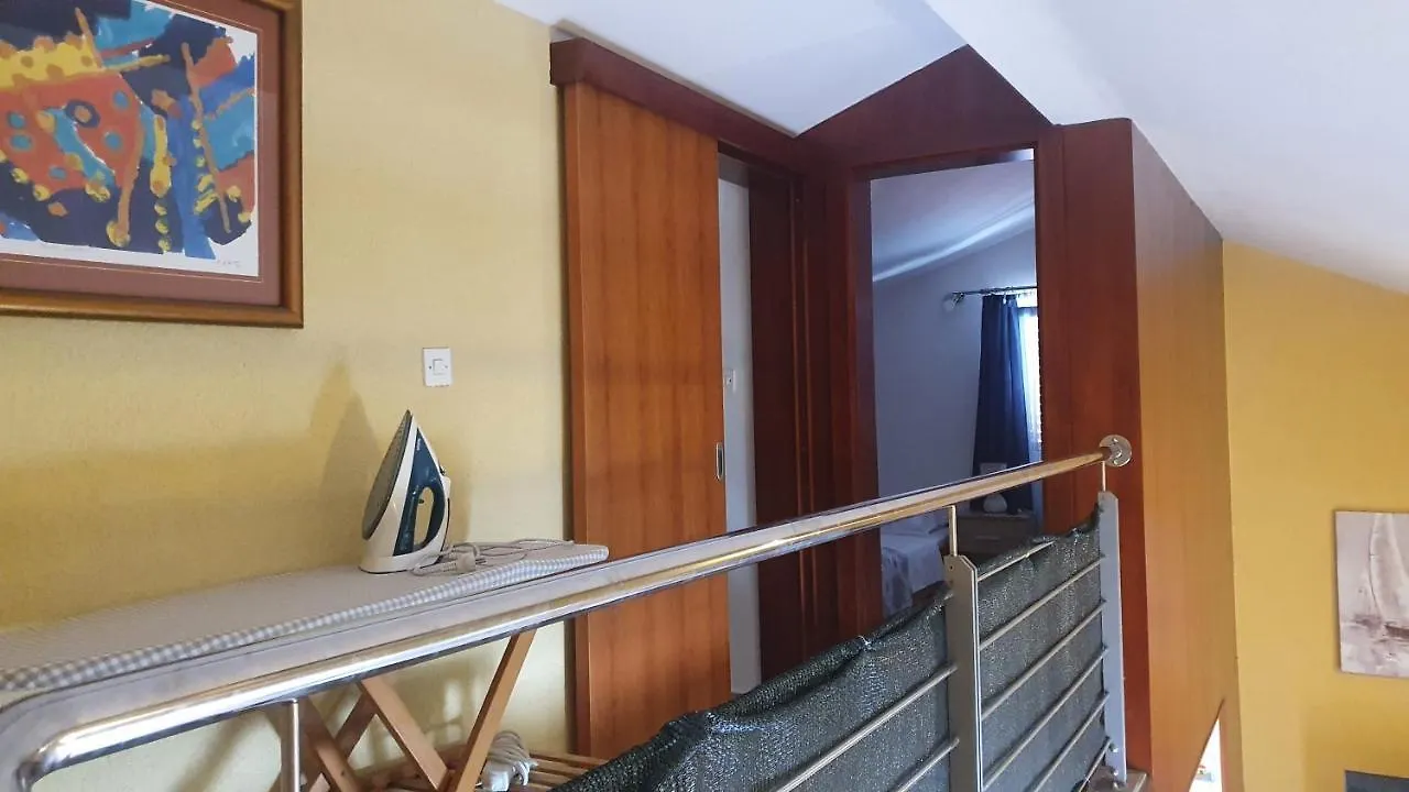 Holiday home Neno Villa Vir