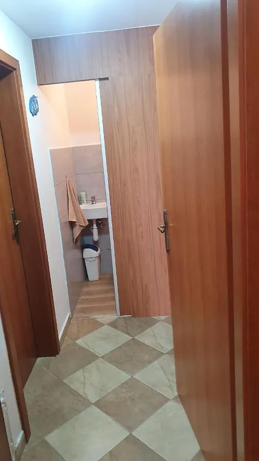 Neno Villa Vir